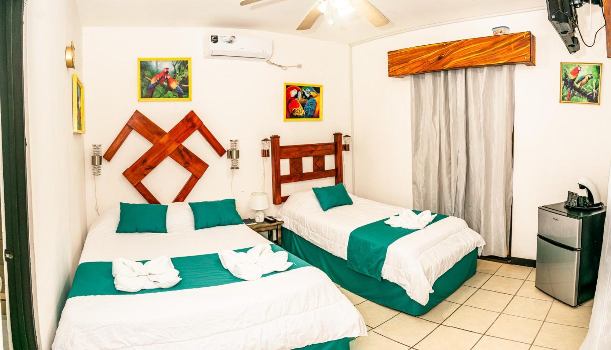 Casa Valentina - Ocean, Nature, Relax, Central Quepos Eksteriør bilde