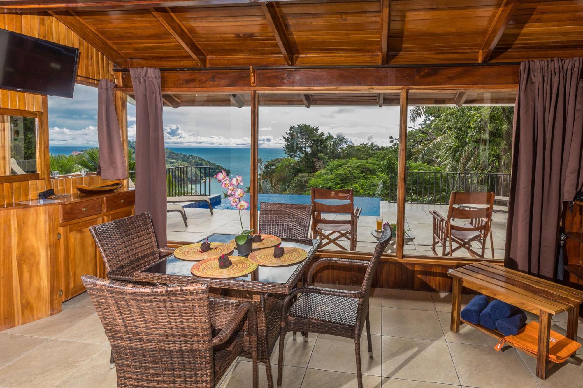 Casa Valentina - Ocean, Nature, Relax, Central Quepos Eksteriør bilde