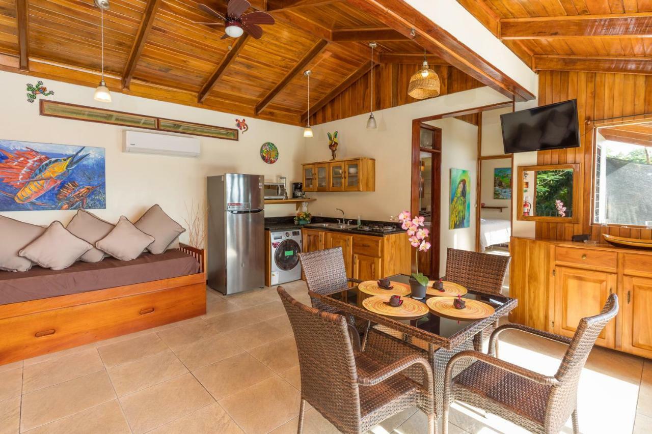 Casa Valentina - Ocean, Nature, Relax, Central Quepos Eksteriør bilde